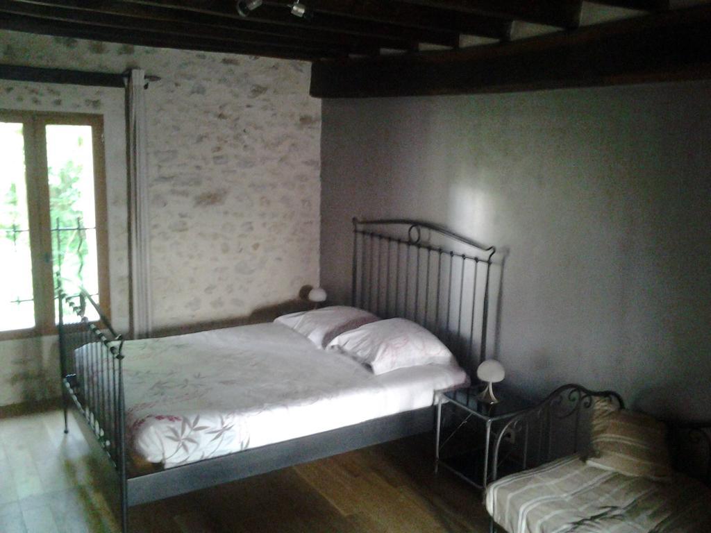 La Ferme Du Vintue Bed & Breakfast Etrechy  Bilik gambar