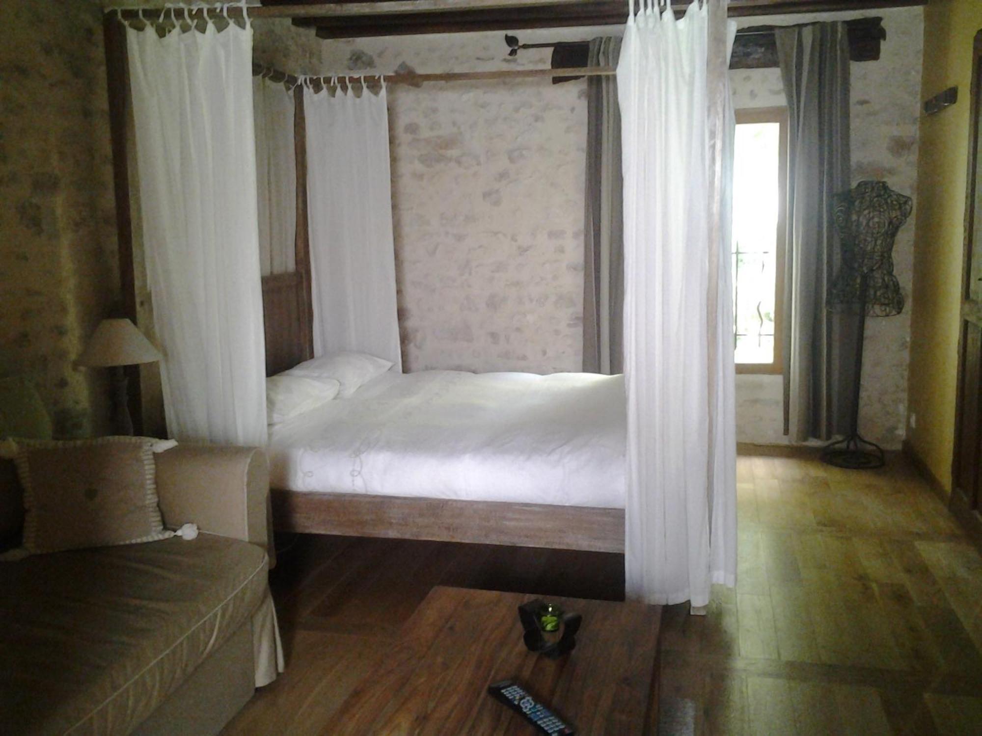 La Ferme Du Vintue Bed & Breakfast Etrechy  Bilik gambar