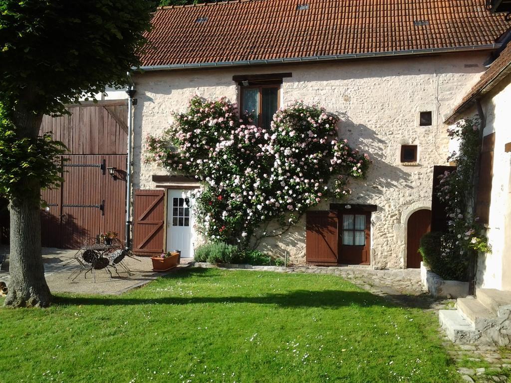 La Ferme Du Vintue Bed & Breakfast Etrechy  Luaran gambar